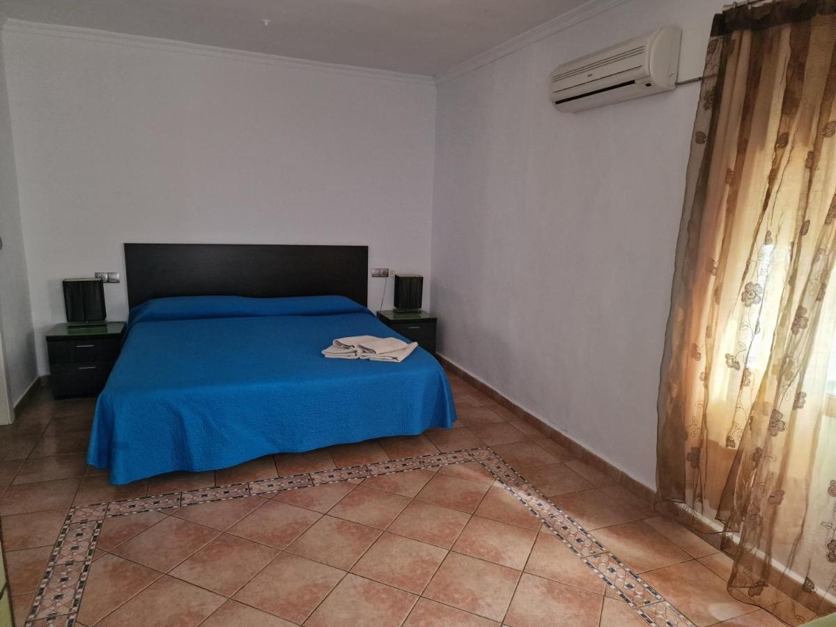 Habitaciones Miramar Bolonia Exterior foto